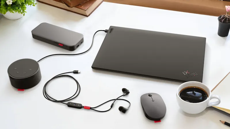 Hoàn thiện văn phòng cá nhân với bộ phụ kiện Lenovo Go
