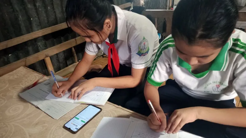 Chương trình sẽ giúp học sinh học tập tốt hơn, gIảm bớt gánh nặng thiếu thiết bị học tập online như hiện nay