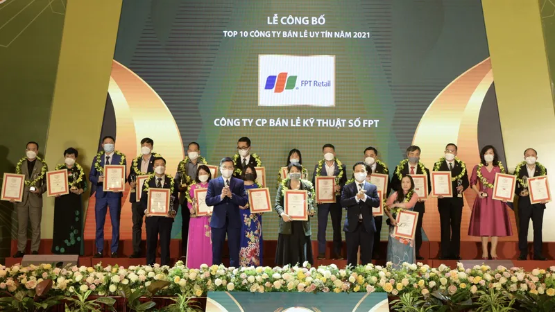 FPT Retail nhận giải thưởng 
