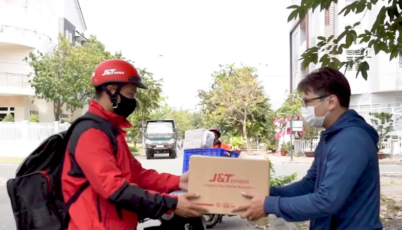 J&T Express tích cực hoạt động trong thời điểm “bình thường mới”