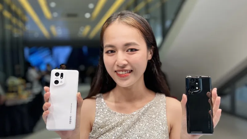 OPPO Find X5 Pro 5G có giá bán 32.990.000 đồng cùng nhiều phần quà giá trị