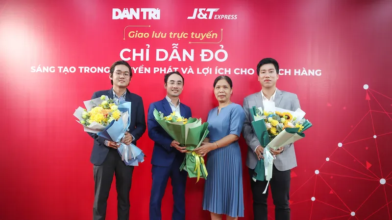 Khách hàng và doanh nghiệp đều hưởng lợi từ việc ứng dụng công nghệ trong chuyển phát nhanh