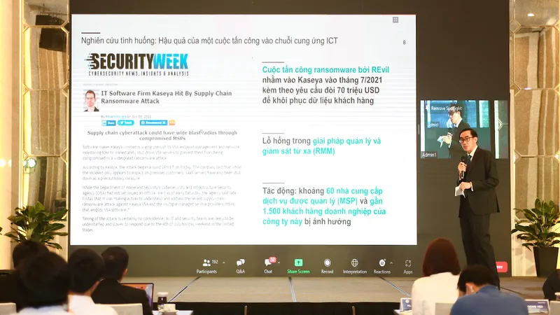 Ông Yeo Siang Tiong, Tổng Giám đốc khu vực Đông Nam Á Công ty Kaspersky trình bày tại hội thảo