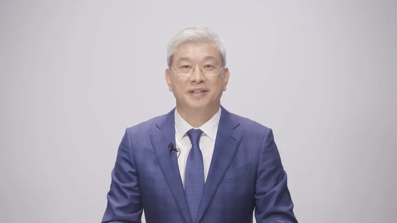 ​ Ông William Xu, Giám đốc Hội đồng Quản trị kiêm Chủ tịch Viện Nghiên cứu Chiến lược của Huawei tại sự kiện