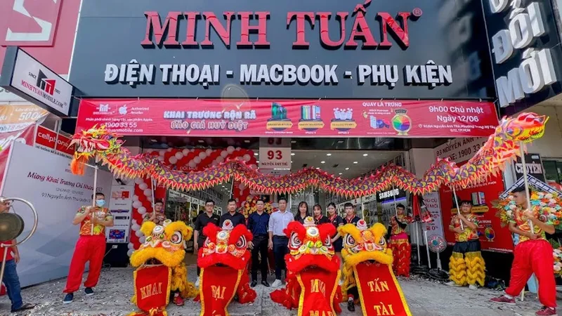 Minh Tuấn Mobile vừa khai trương cửa hàng mới tạu quận 12