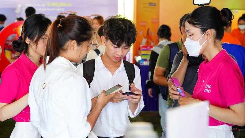 MoMo đã và sẽ phối hợp tổ chức hàng loạt chương trình thúc đẩy thanh toán không tiền mặt