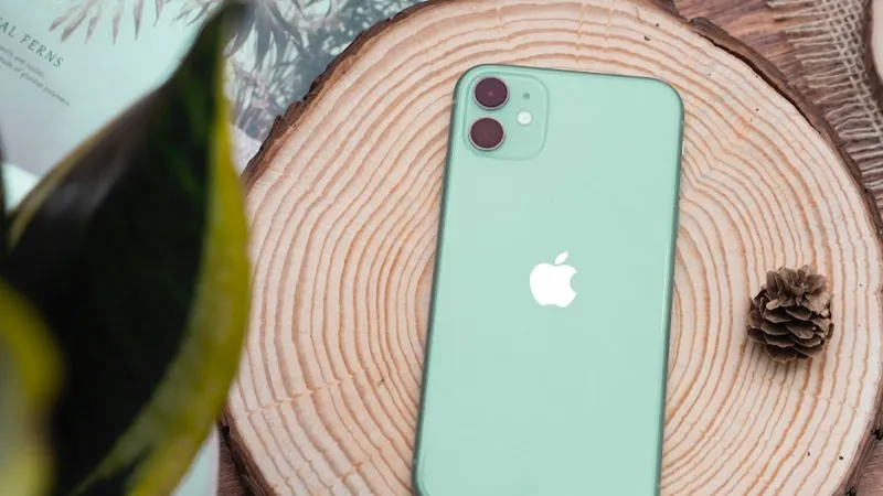 iPhone 11 vẫn nằm trong tốp điện thoại bán chạy nhất nửa đầu năm 2022 