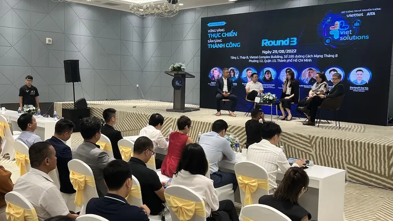 Viet Solutions 2022 đã đến với TPHCM