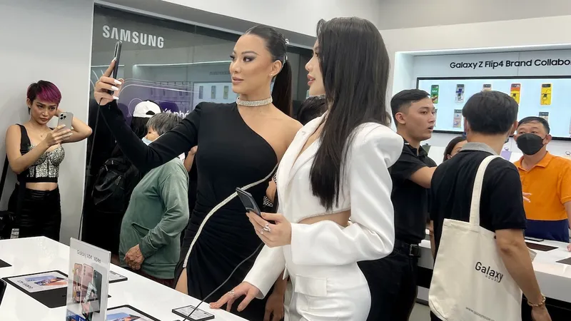 Samsung Galaxy House tại 29 Âu Cơ (Phường 14, Quận 11, TPHCM) đã chính thức khai trương