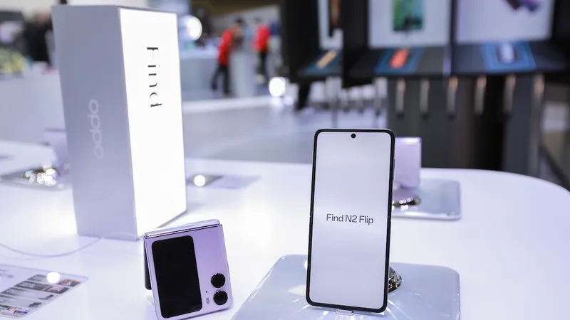 OPPO Find N2 Flip