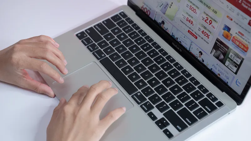 MacBook Air đang có mức giá rẻ nhất từ trước đến nay tại Di Động Việt