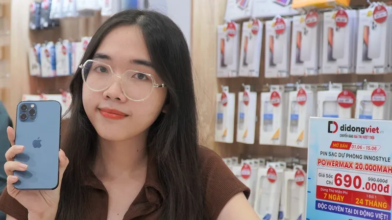iPhone đang có giá tốt tại Di Động Việt