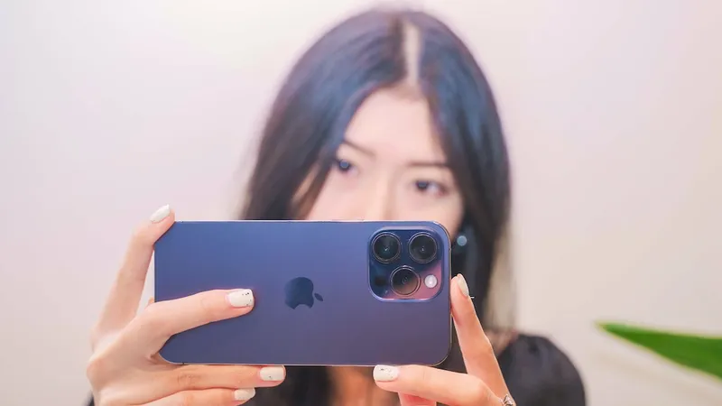 Giá iPhone 14 Pro Max chỉ còn 25,79 triệu đồng