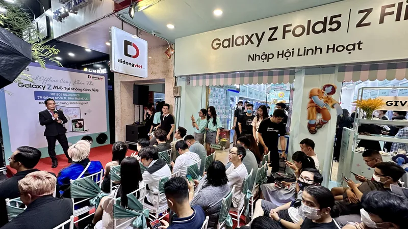 Tech Offline “Cùng khám phá Galaxy Z mới tại Di Động Việt