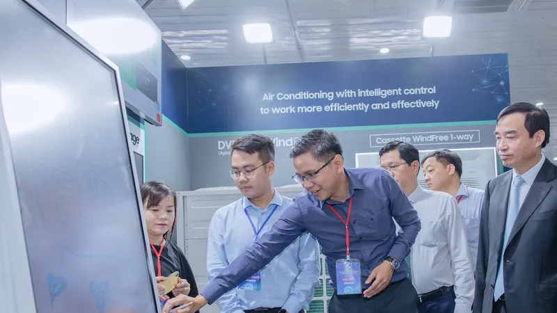 Các doanh nghiệp trải nghiệm màn hình tương tác Flip
