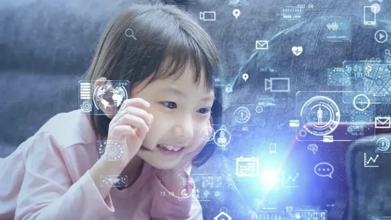 Phụ huynh cần hướng dẫn trẻ em sử dụng internet an toàn 