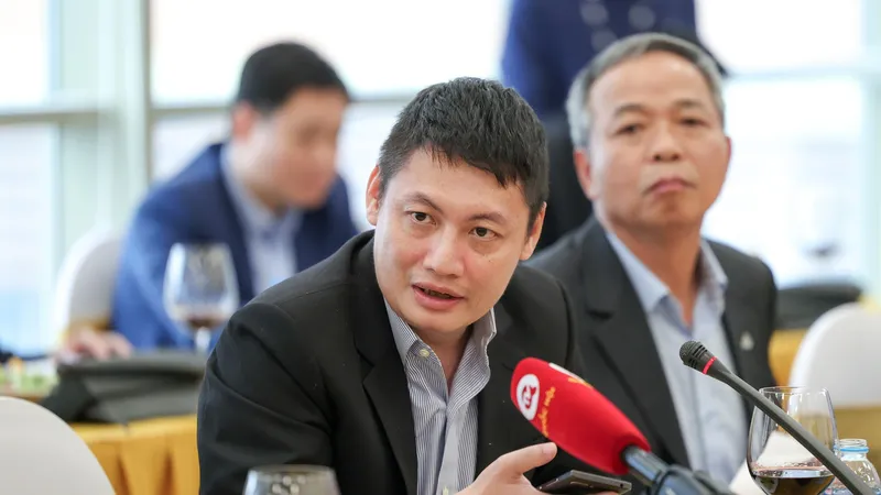 CEO MoMo Nguyễn Mạnh Tường tại cuộc gặp