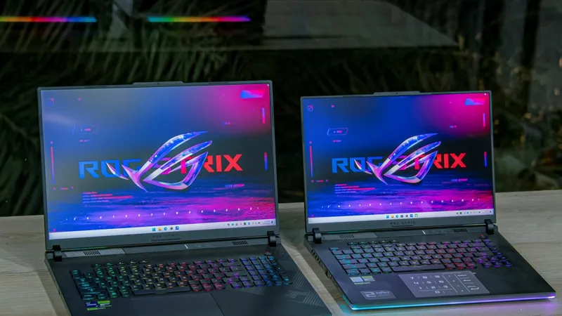  ROG Strix SCAR 18 và ROG Strix SCAR 16