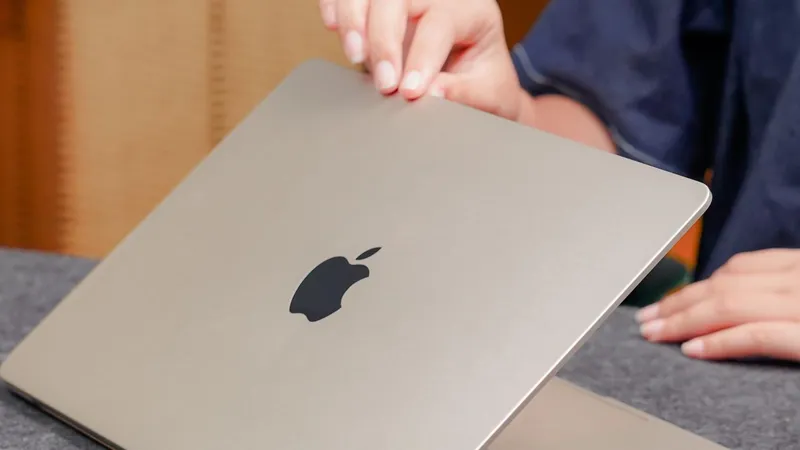 Người dùng sẽ tiết kiệm “kha khá" khi lên đời MacBook Air M3 tại Minh Tuấn Mobile