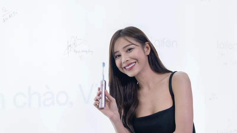 Bàn chải điện Laifen Wave được phân phối chính hãng tại Việt Nam bởi Công Ty TNHH Thiết bị Thông minh O-Tech Việt Nam.