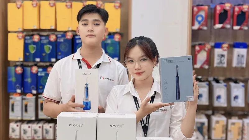 Combo bàn chải điện, tăm nước chỉ còn 690.000 đồng, bảo hành độc quyền 5 năm chỉ có ở Di Động Việt