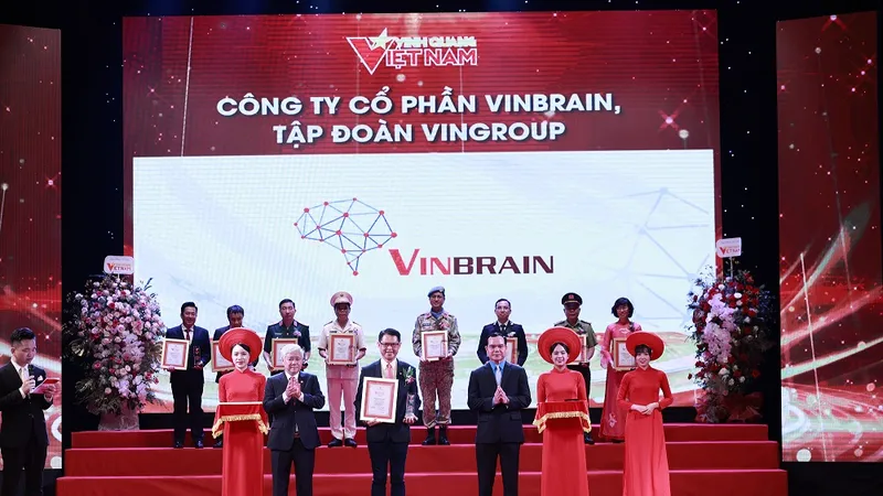 VinBrain là đơn vị công nghệ y tế duy nhất được xướng tên trong top 10 tập thể điển hình tại “Vinh quang Việt Nam 2024”.