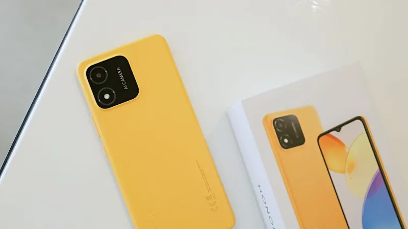 Khách hàng sẽ được đấu giá mua điện thoại Honor X5 với giá từ 9.000 đồng