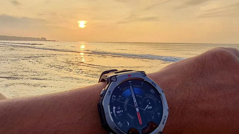 Amazfit T-Rex 3 là lựa chọn tốt cho người thích các hoạt động thể thao ngoài trời
