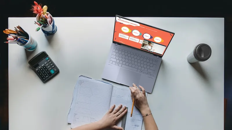 Laptop AI Vivobook S 14