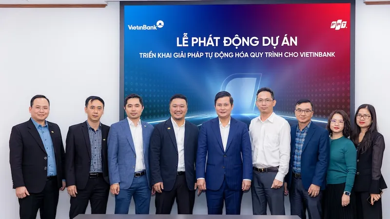 Đại diện VietinBank và FPT tại lễ ký kết hợp tác