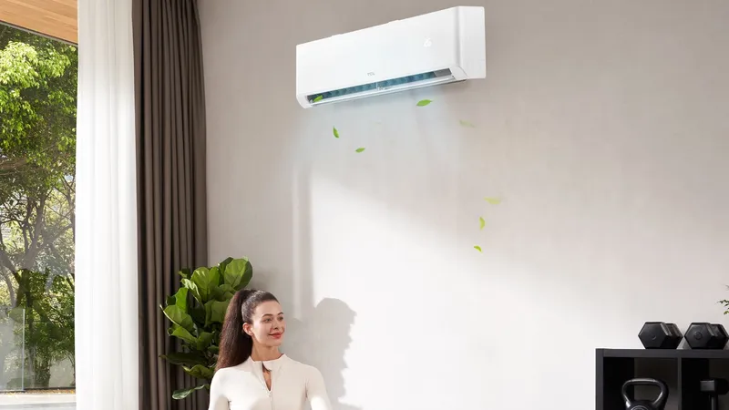 Với BreezeIN Pro chế độ làm lạnh nhanh Turbo, giúp giảm nhiệt độ phòng chỉ trong 30 giây...