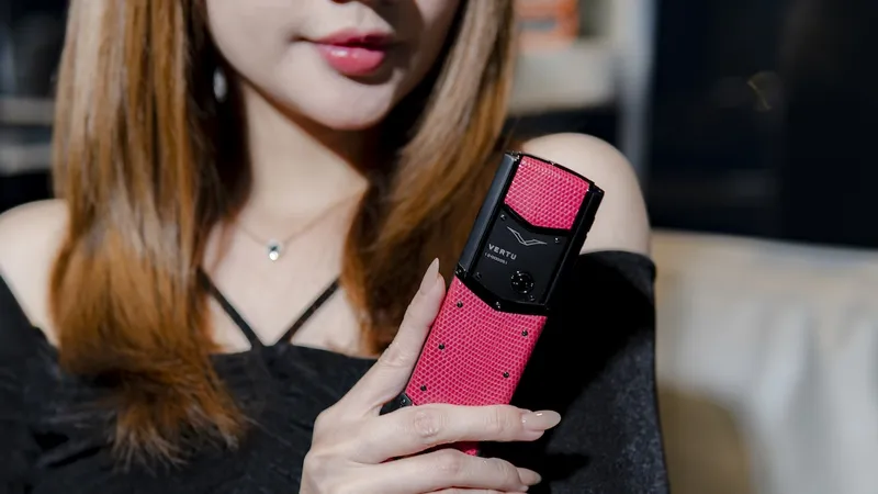 Vertu luôn có sức hút đặc biệt