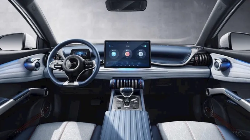 Thiết kế buồng lái của BYD Atto 3 sang trọng và hiện đại