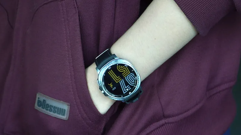 Galaxy Watch8 Classic mang sự mới mẻ đến với người dùng đồng hồ thông minh.