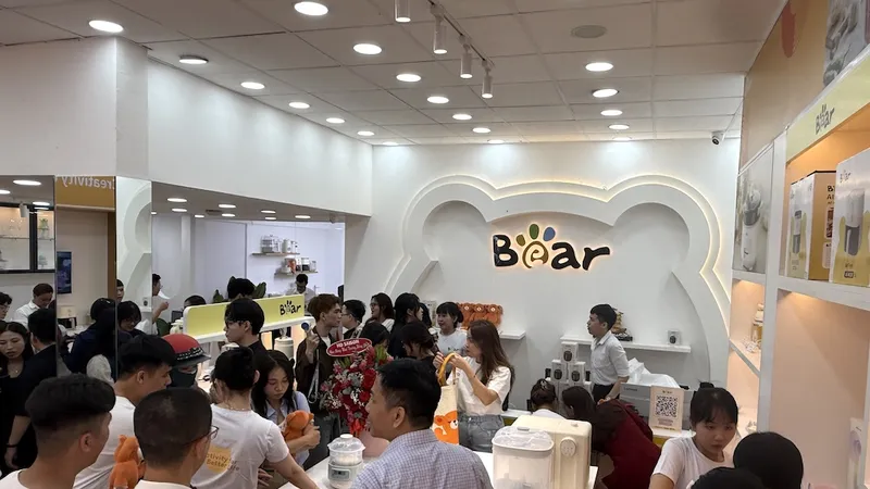 Bear khai trương brandshop chính hãng đầu tiên tại Việt Nam
