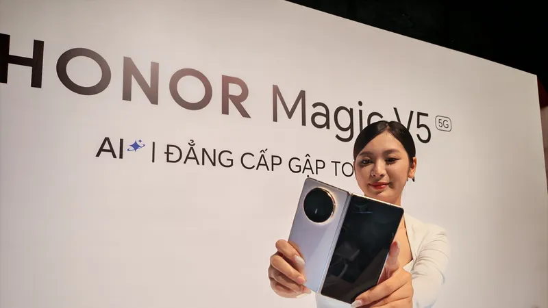 HONOR Magic V5 có giá bán gần 45 triệu đồng