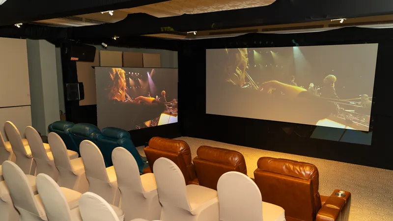 Một góc trưng bày của P.H.E. Show 2025