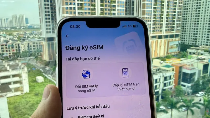 Người dùng dễ dàng chuyển từ SIM vật lý qua eSIM ngay trên thiết bị di động của mình.
