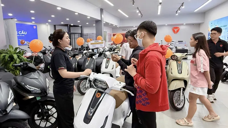Xe máy điện Yadea trở thành lựa chọn ưu tiên của nhiều gia đình Việt Nam