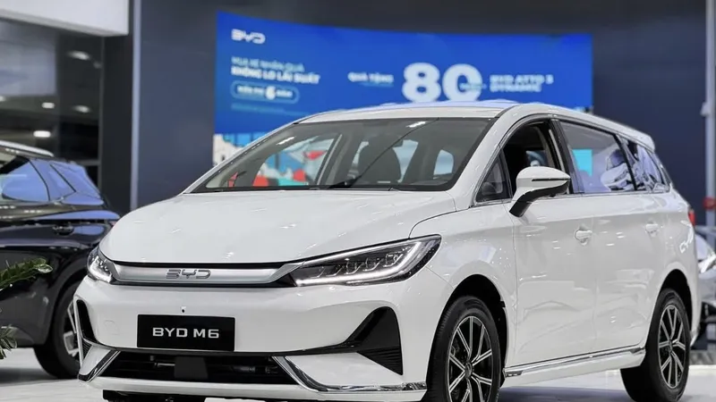 BYD M6 sở hữu không gian nội thất rộng rãi hàng đầu phân khúc MPV thuần điện