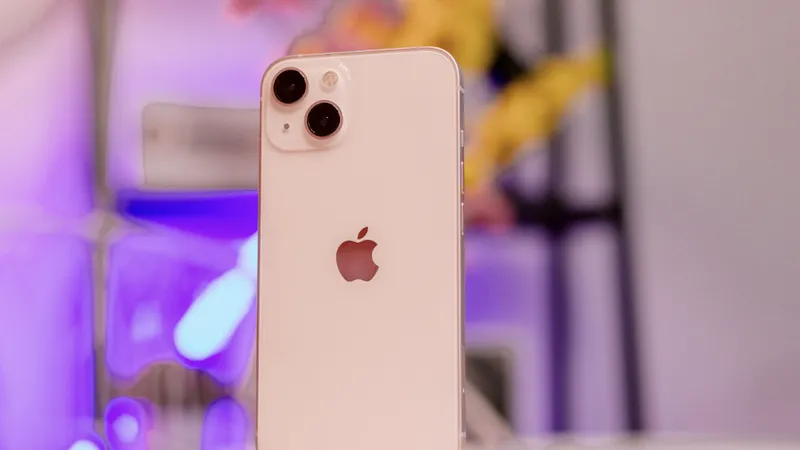 iPhone đang có giá tốt dành cho khách hàng tại Di Động Việt