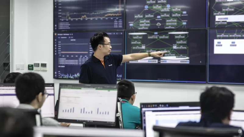 Một phần ở trung tâm giám sát và vận hành của FPT