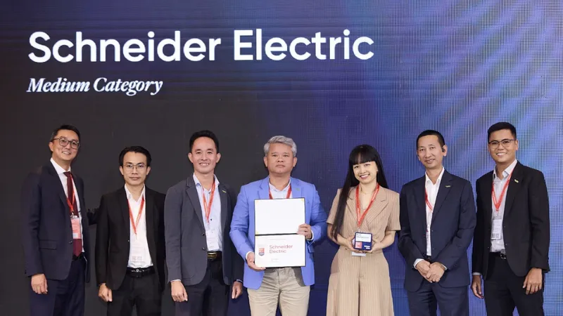 Schneider Electric được vinh danh trong Bảng xếp hạng Best Workplaces in Vietnam 2026 