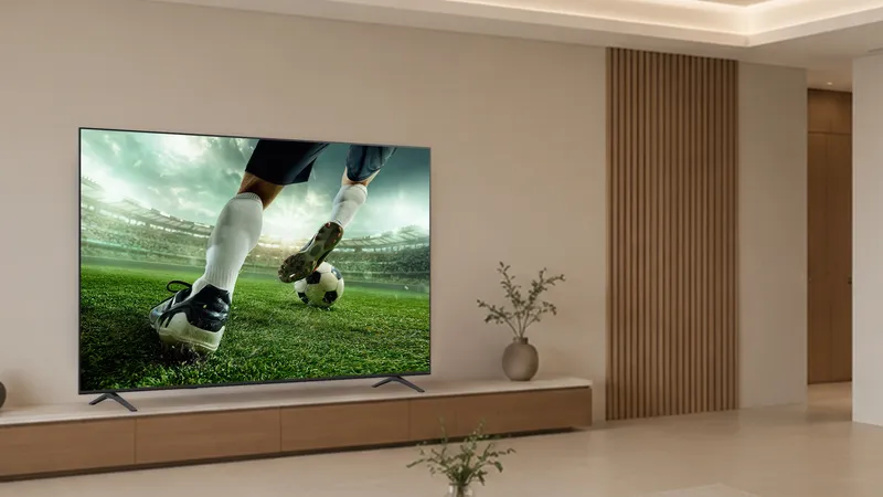LG và Điện máy Xanh đã triển khai chương trình ưu đãi hấp dẫn với mức giảm giá lên đến 20%... khi mua TV LG QNED70B.