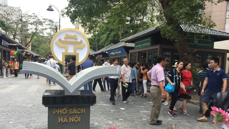 Phố sách Hà Nội chính thức hoạt động