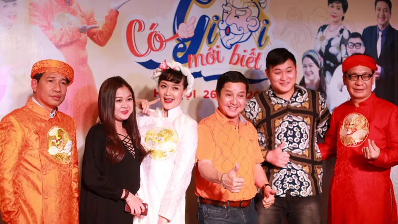 Dàn nghệ sĩ hài Việt tụ hội trong phiên bản Táo truyền hình