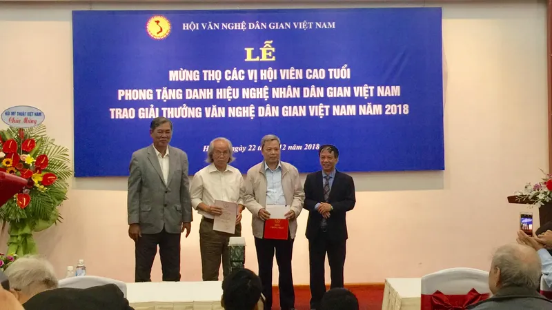 42 công trình, tác phẩm được trao giải Văn nghệ dân gian 2018