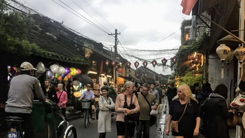 5 tháng đầu năm 2019, khách quốc tế đến Việt Nam giảm nhẹ 