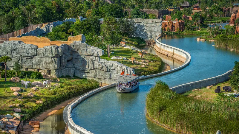 Ngành du lịch cần liên kết tạo sóng để vượt khó