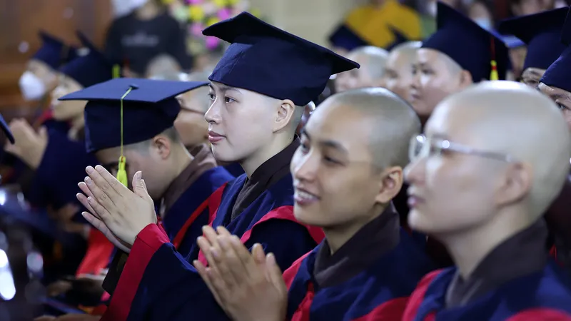 Gần 10.000 tăng, ni sinh, phật tử tham dự lễ khai giảng tại Học viện Phật giáo Việt Nam
